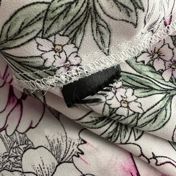 Torrid Floral Georgette Bow Tie Blouse Office Valentines Sexy Date Night Size 4X - Picture 6 of 6